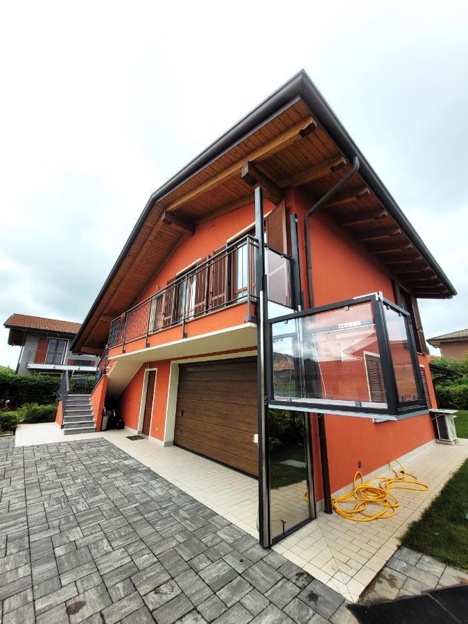 Ferienwohnung Casa Nicca Oleggio Exterior foto